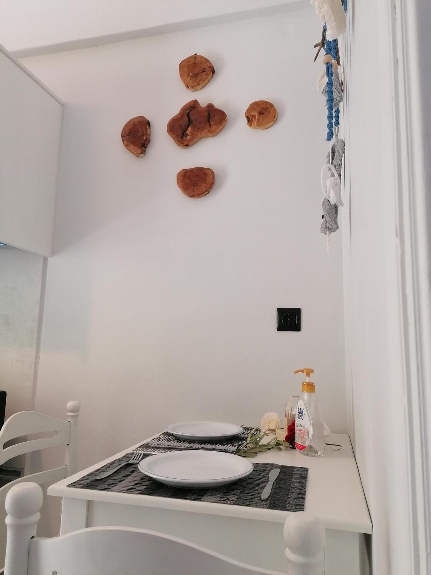 Makis Apartment *